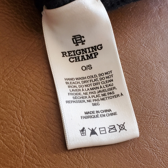 Reigning Champ Black Ribbed Knit Beanie - Picture 3 of 5